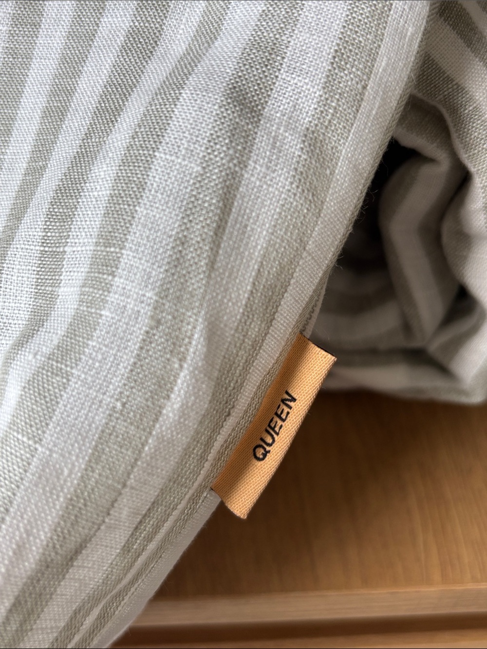 Quince Linen Willowleaf Stripe Queen Sheet Set - Picture 8 of 9